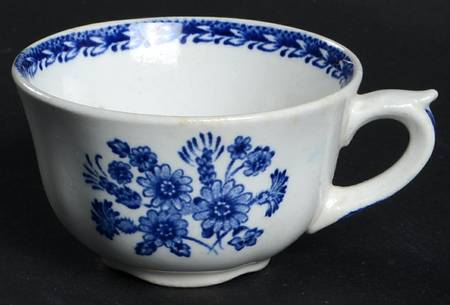 Finn Flower Blue (White Backgound) Flat Demitasse Cup