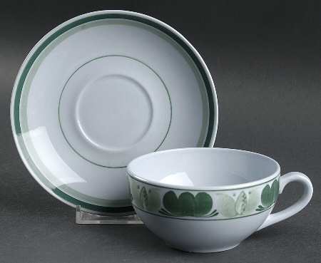 Green Laurel Flat Cup & Saucer Set