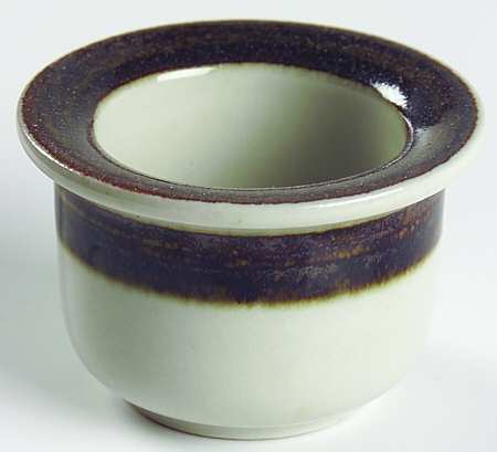 Karelia Single Egg Cup