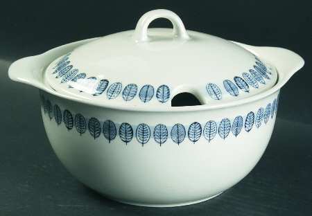 Linnea Round Covered Vegetable