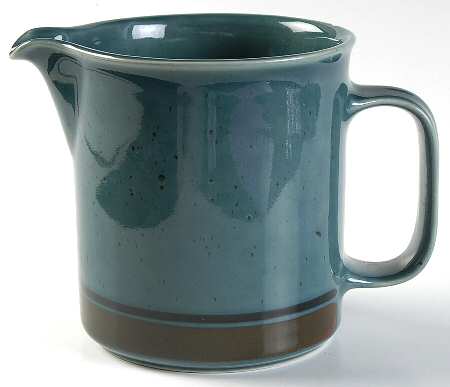 Meri Blue 32 Oz Pitcher
