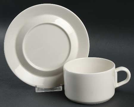 Moreeni Flat Cup & Saucer Set