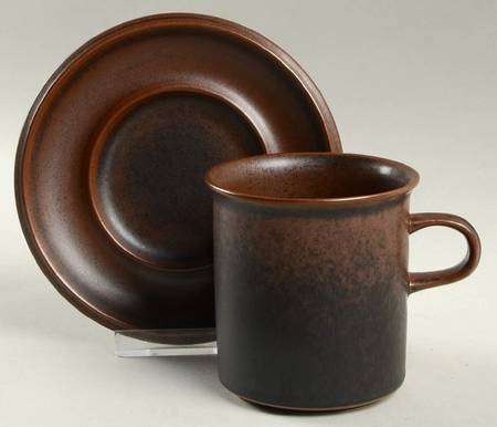 Ruska Flat Cup & Saucer Set