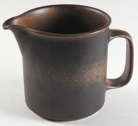 Ruska 32 Oz Pitcher