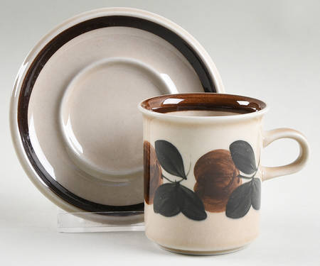 Ruija Troubadour Flat Cup & Saucer Set