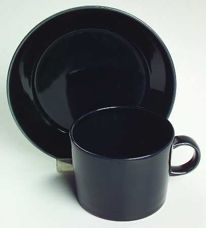 Teema Black Flat Cup & Saucer Set