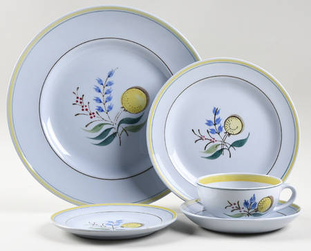 Windflower 5 Piece Place Setting