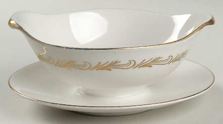 First Love Gravy Boat with Attached Underplate