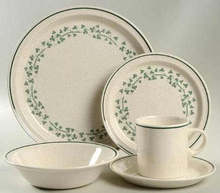 Emerald Isle 5 Piece Place Setting