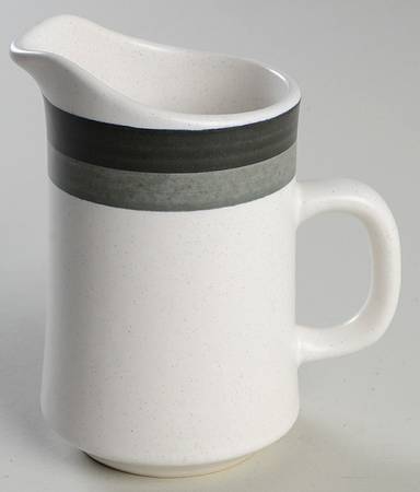 Black Foot Creamer