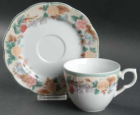 Country Garden Flat Cup & Saucer Set