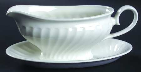 Coronado Gravy Boat & Underplate/Relish