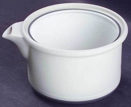Genesis Grey Creamer