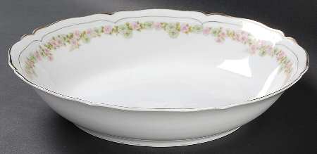 The Munich 9" Round Vegetable Bowl