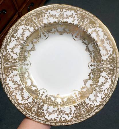 7949 Large Rim Soup Bowl