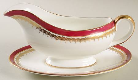 Ambassador Maroone Gravy Boat & Underplate