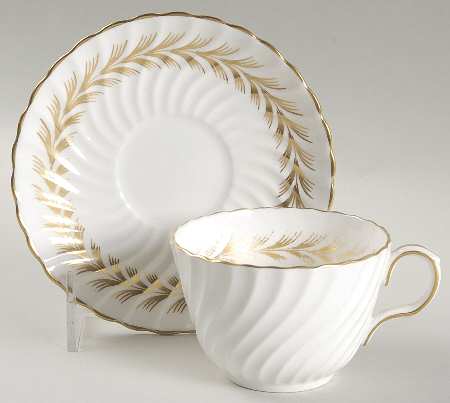 Arundel Flat Cup & Saucer Set