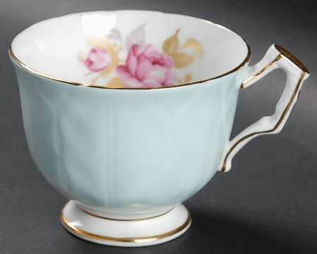 27189 Footed Cup