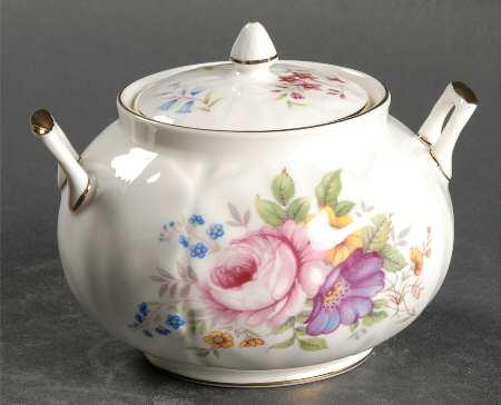 Aynsley Spray Sugar Bowl & Lid