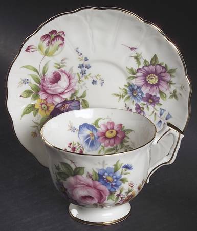 Aynsley Spray Footed Cup & Saucer Set