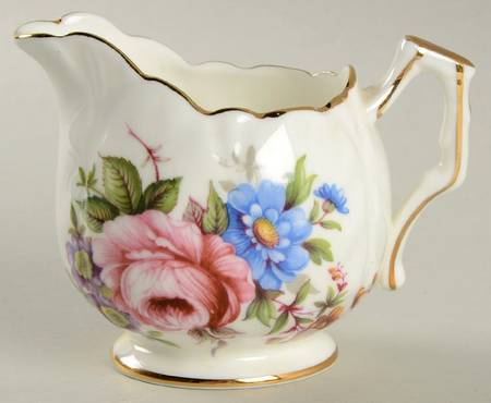 Aynsley Spray Mini Creamer
