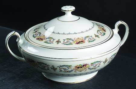 Banquet Round Covered Vegetable
