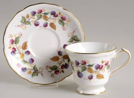 Bramble Time Footed Cup & Saucer Set