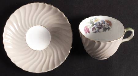 C545 Flat Cup & Saucer Set