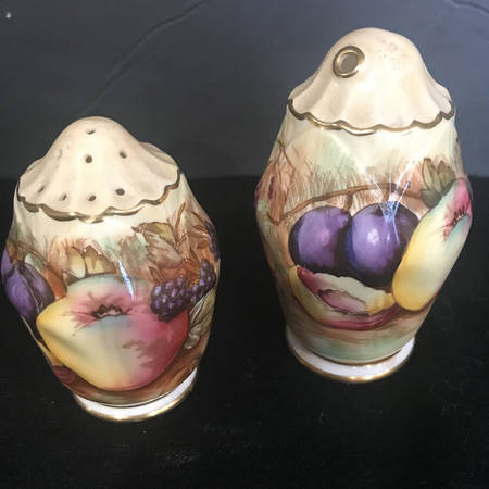 C746 Salt & Pepper Set
