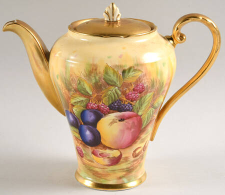 C746 Small Coffee Pot & Lid
