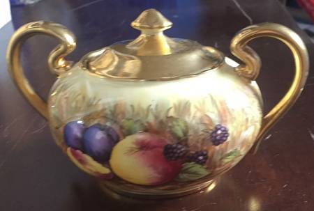 C746 Sugar Bowl & Lid