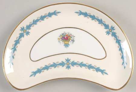Cambridge (Smooth) Crescent Salad Plate