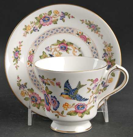 Capistrano Footed Cup & Saucer Set