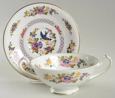 Capistrano Footed Cream Soup Bowl & Saucer Set
