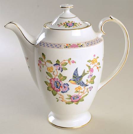 Capistrano Coffee Pot & Lid