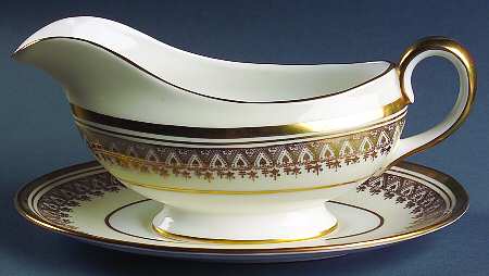 Champagne Gravy Boat & Underplate