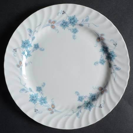 Delphine (Older, Platinum Trim) Salad Plate