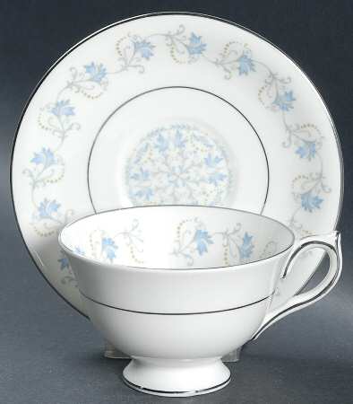 Dianne (Smooth Edge) Footed Cup & Saucer Set