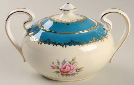 Eastbourne (Floral, Scalloped) Sugar Bowl & Lid