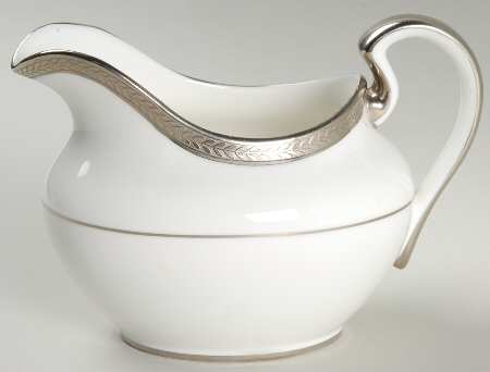 Elegance (Platinum Trim & Inner Verge) Creamer