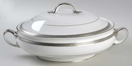 Elegance (Platinum Trim & Inner Verge) Round Covered Vegetable