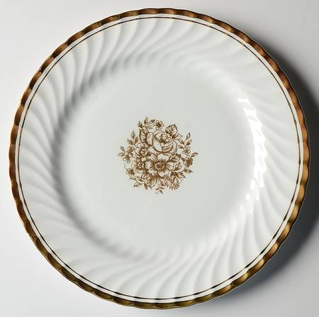 Elegance (Gold Floral & Gold Trim) Salad Plate