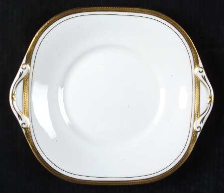 Elizabeth (Smooth) Square Handled Cake Plate