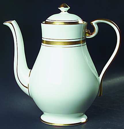 Elizabeth (Smooth) Coffee Pot & Lid