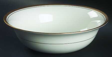 Elizabeth (Smooth) 9" Salad Serving Bowl