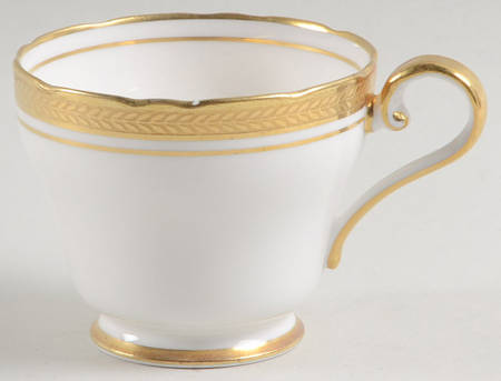 Elizabeth (Scalloped, Pin Line) Footed Demitasse Cup
