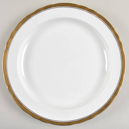 Elizabeth (Scalloped, Pin Line) Chop Plate (Round Platter)