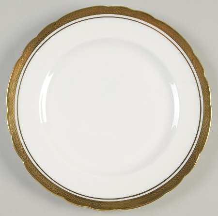 Elizabeth (Scalloped, Pin Line) Dessert/Pie Plate