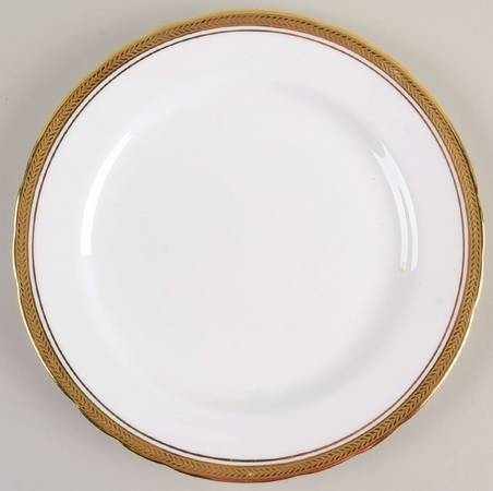 Elizabeth (Scalloped, Pin Line) Salad Plate