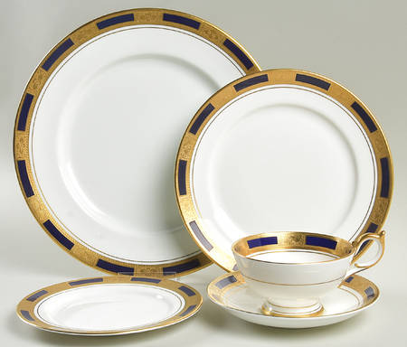 Empress Cobalt 40 Piece Estate Set